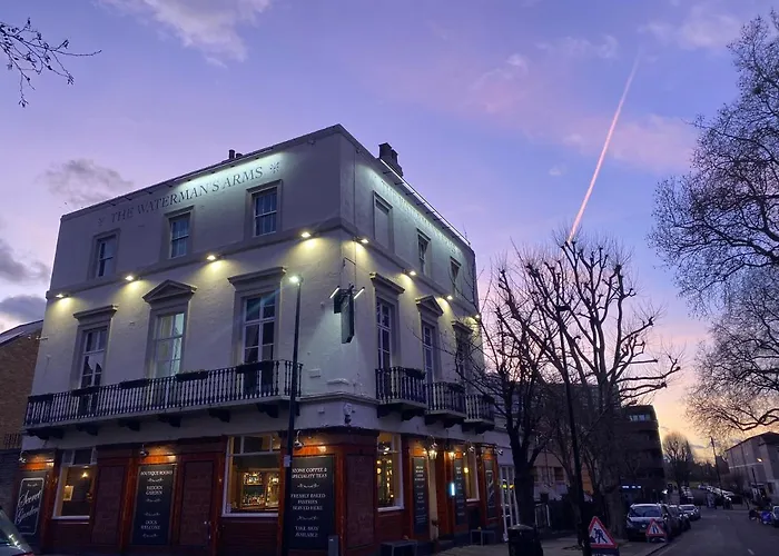 The Waterman'S Arms Hotel London